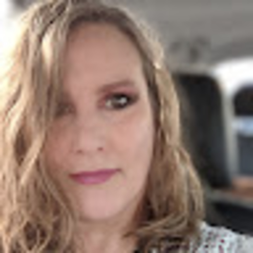 Meet your Posher, Kellie jo